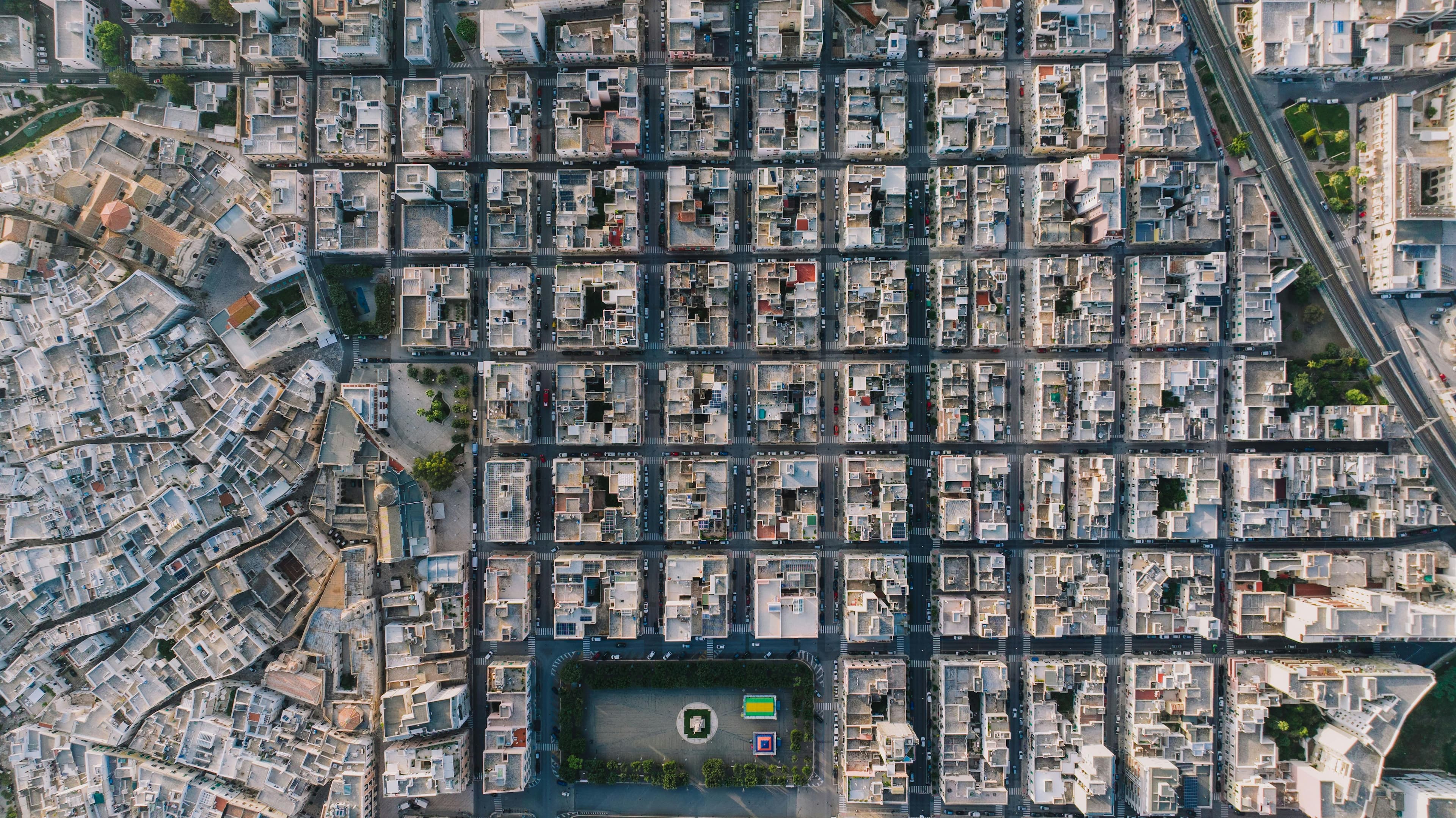 Informes urbanísticos y planeamiento LOTUP en la Comunitat Valenciana